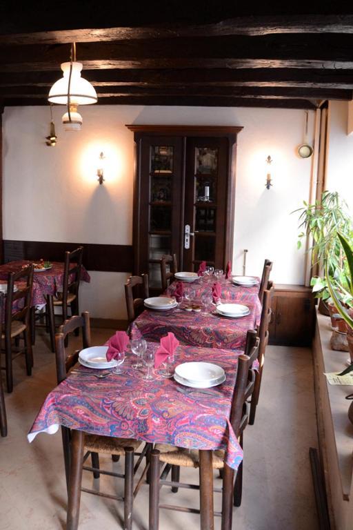 Auberge De La Poste 鲁埃格自由城 外观 照片